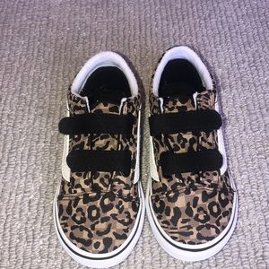 Vans toddler size 9 leopard